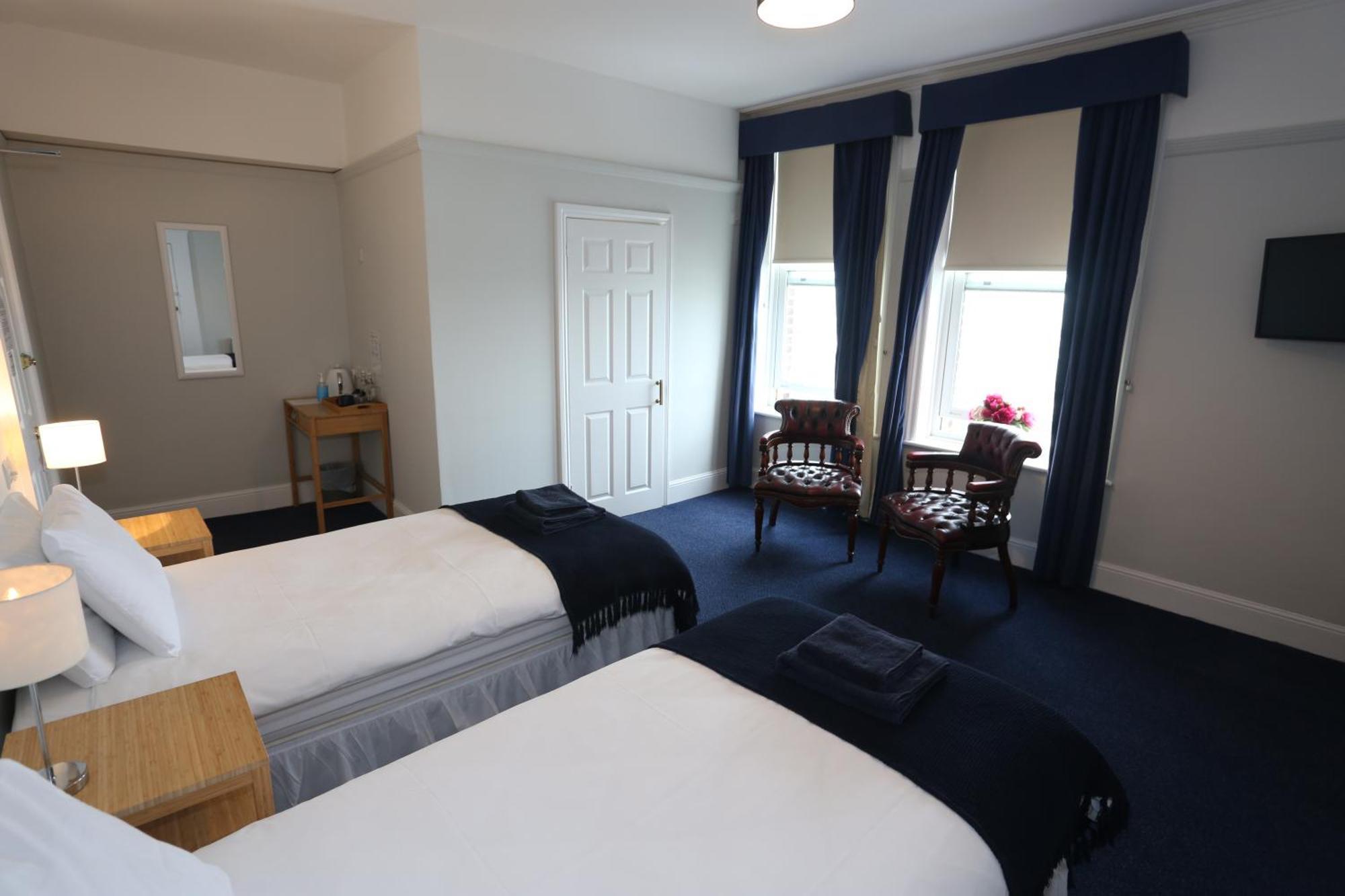 Hotel Royal Temple Yacht Club à Ramsgate Extérieur photo