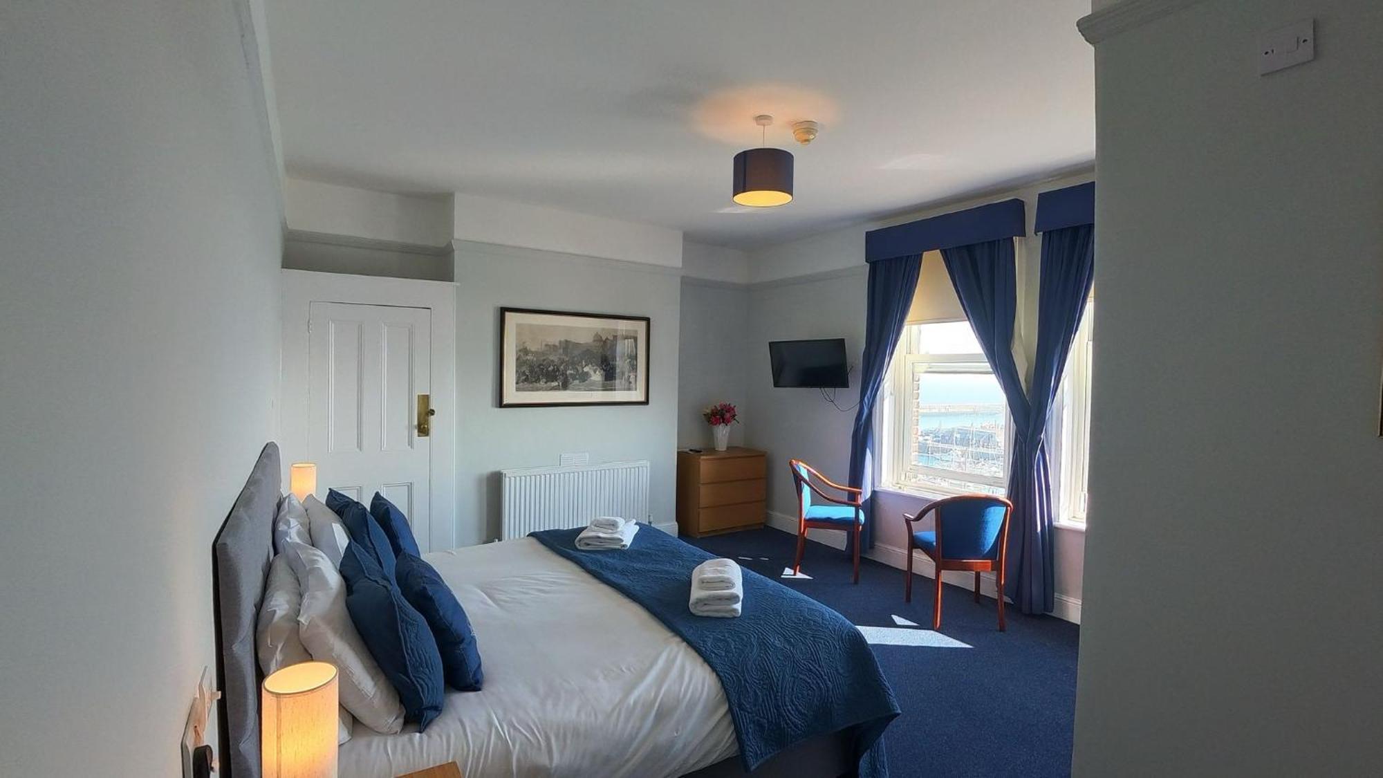 Hotel Royal Temple Yacht Club à Ramsgate Extérieur photo