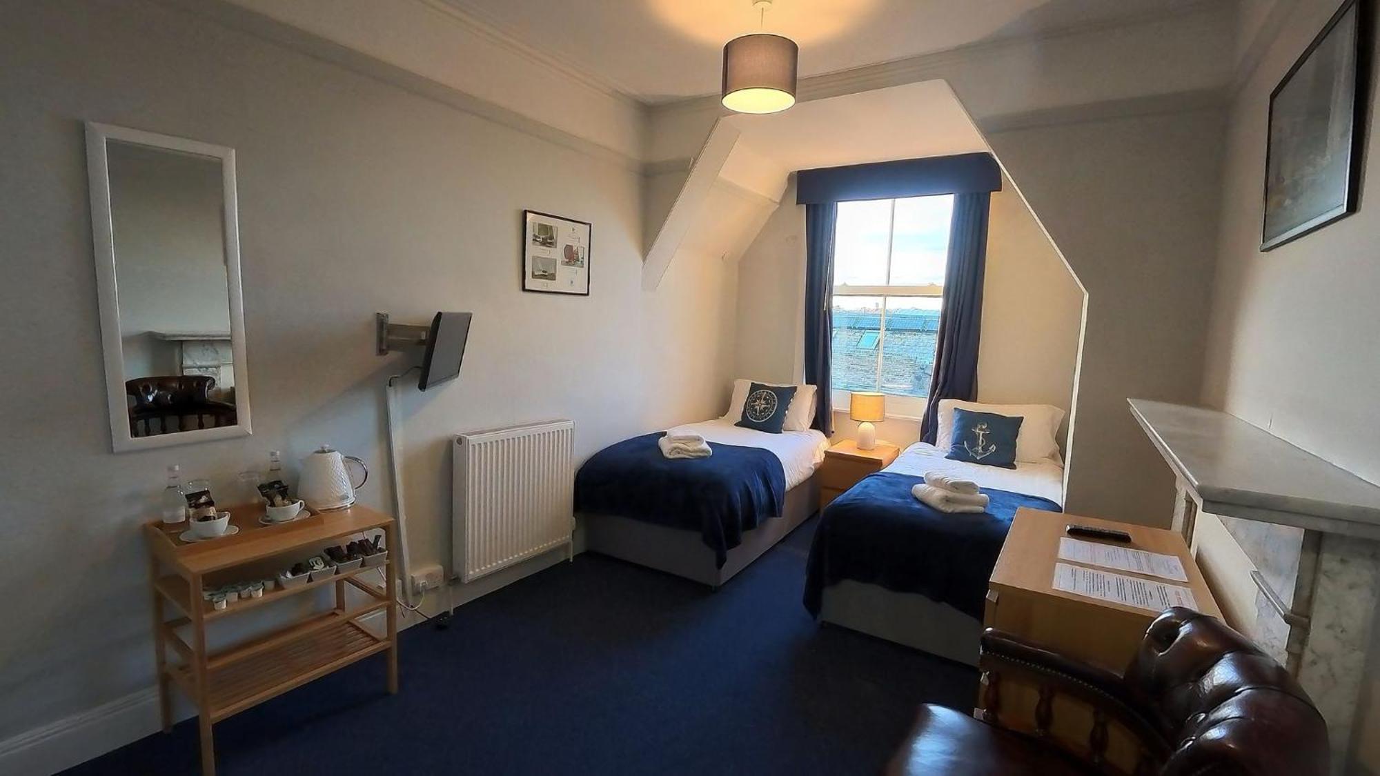 Hotel Royal Temple Yacht Club à Ramsgate Extérieur photo