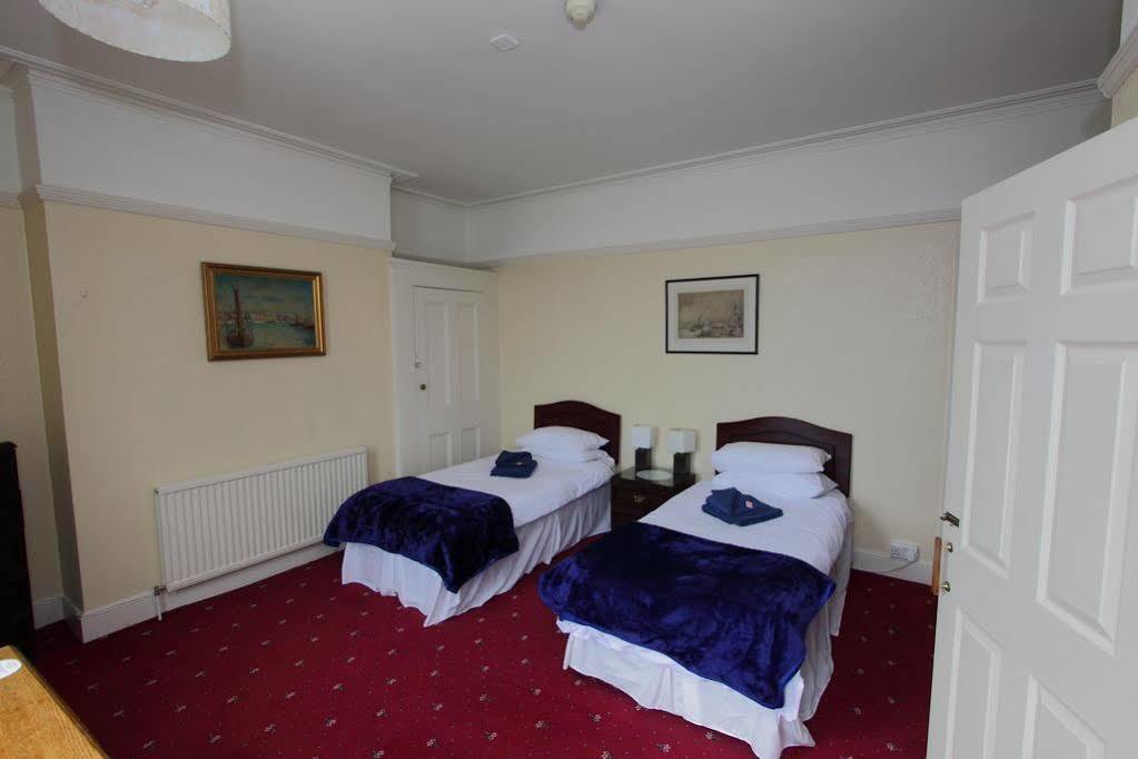 Hotel Royal Temple Yacht Club à Ramsgate Extérieur photo