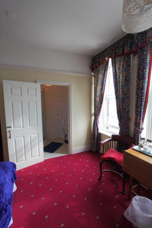 Hotel Royal Temple Yacht Club à Ramsgate Extérieur photo
